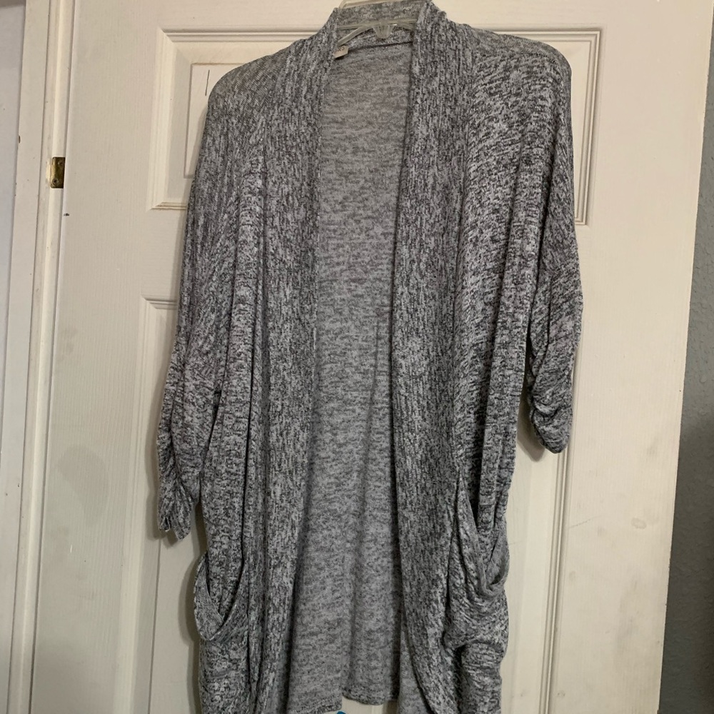 Cardigans - Picture 2 of 6